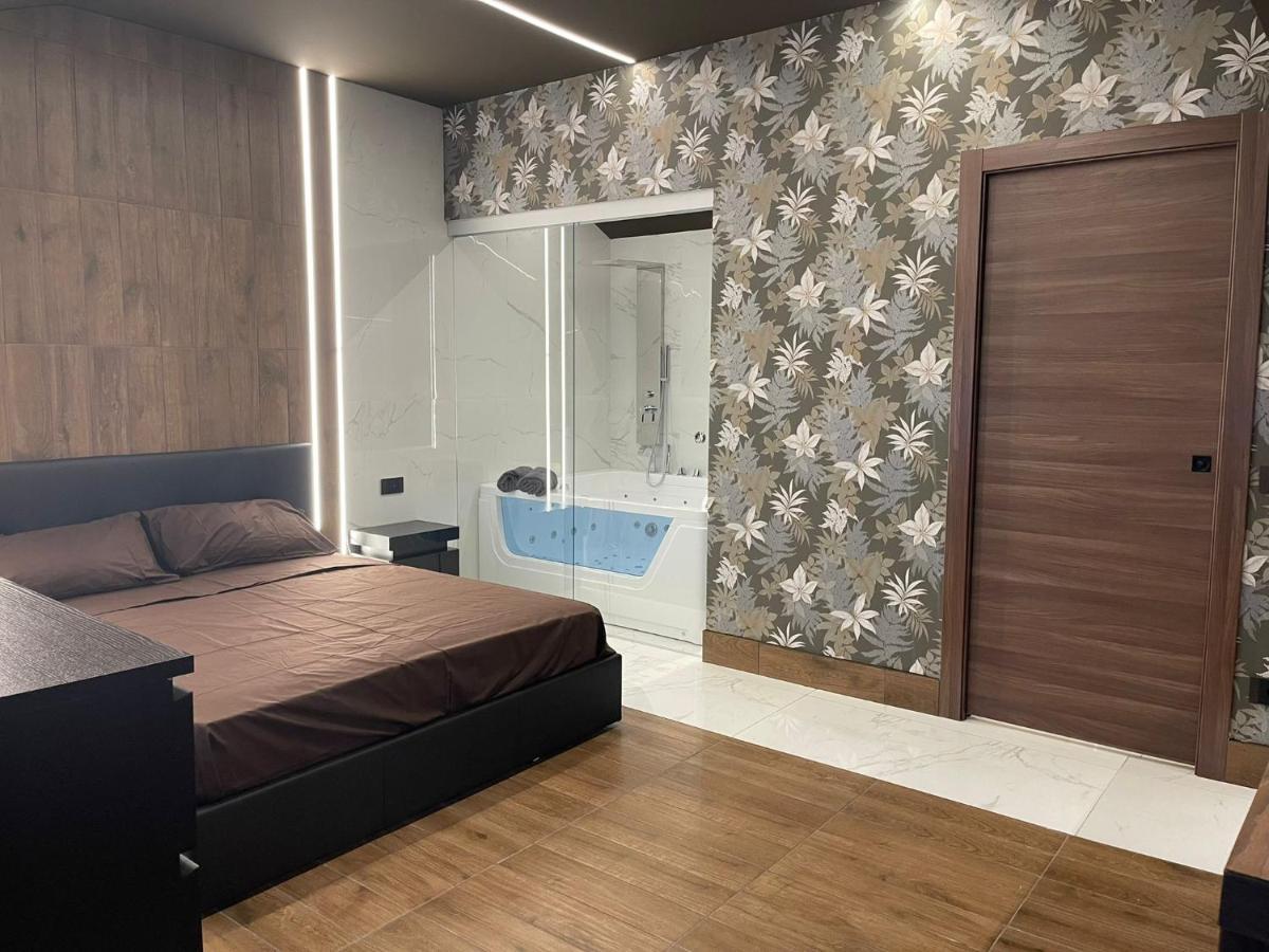 קטאניה Rebecca House Suites מראה חיצוני תמונה